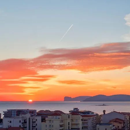 La Finestra Sul Teatro Apartment *