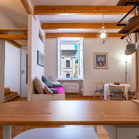 La Finestra Sul Teatro